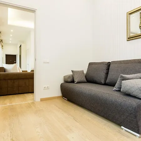 Center Avenue * Vilnius